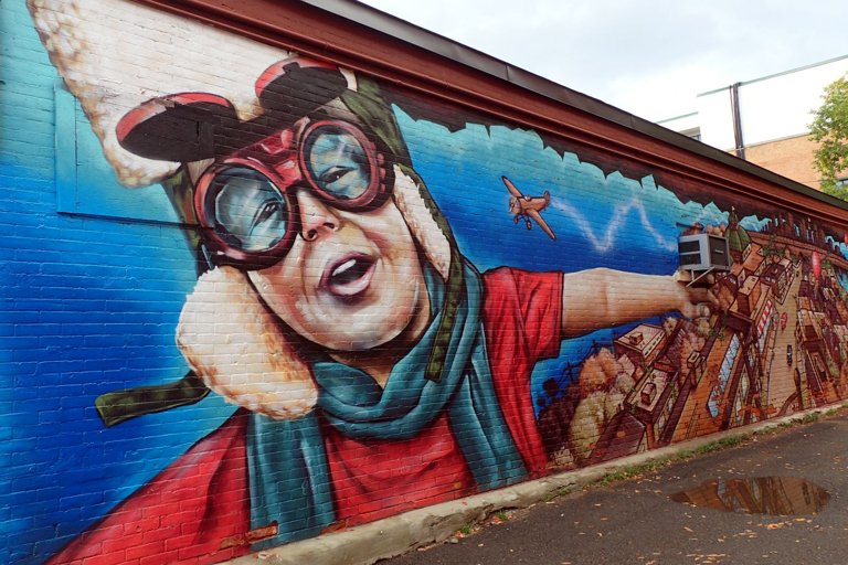 Exploring the Art Installations of Calgary’s Back Alleys